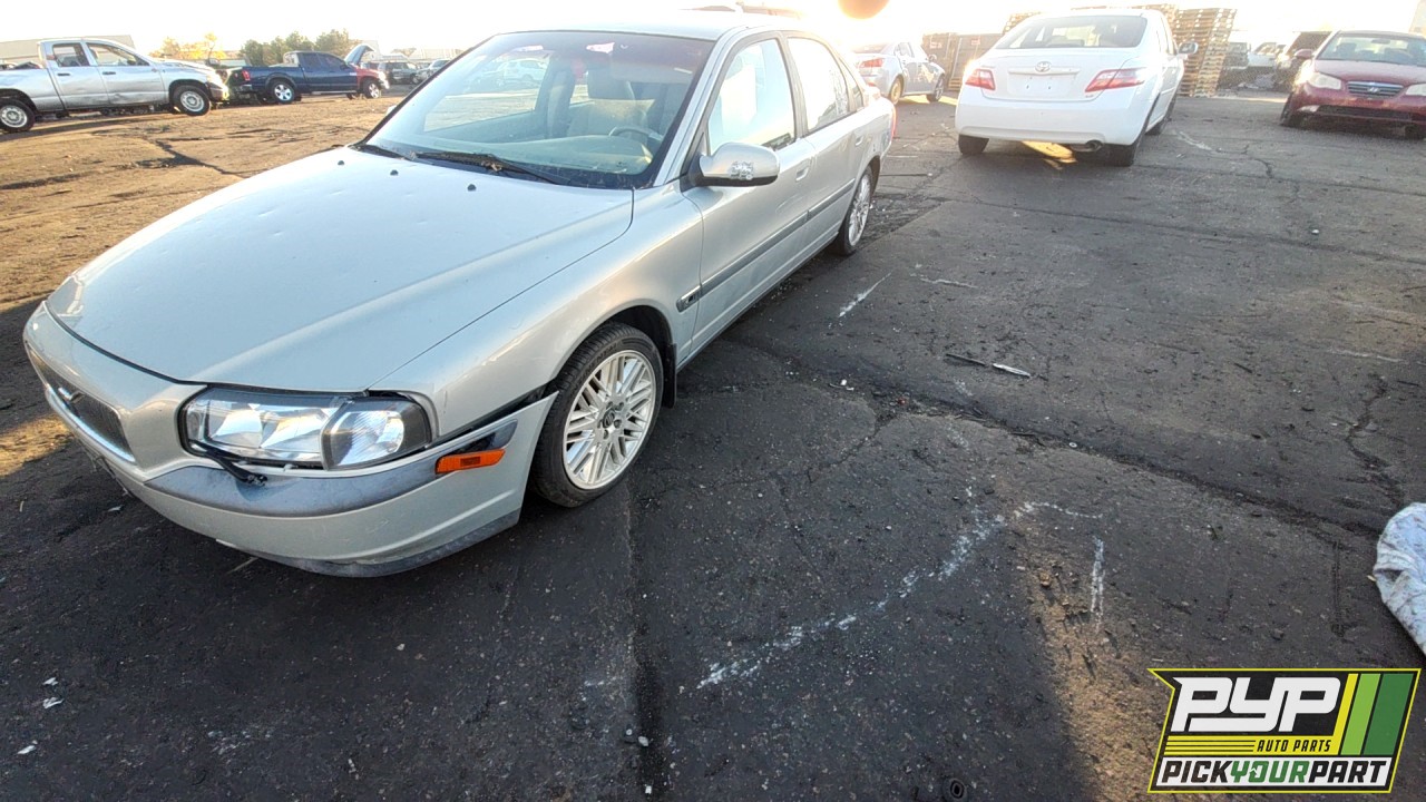 2000 VOLVO S80 available for parts