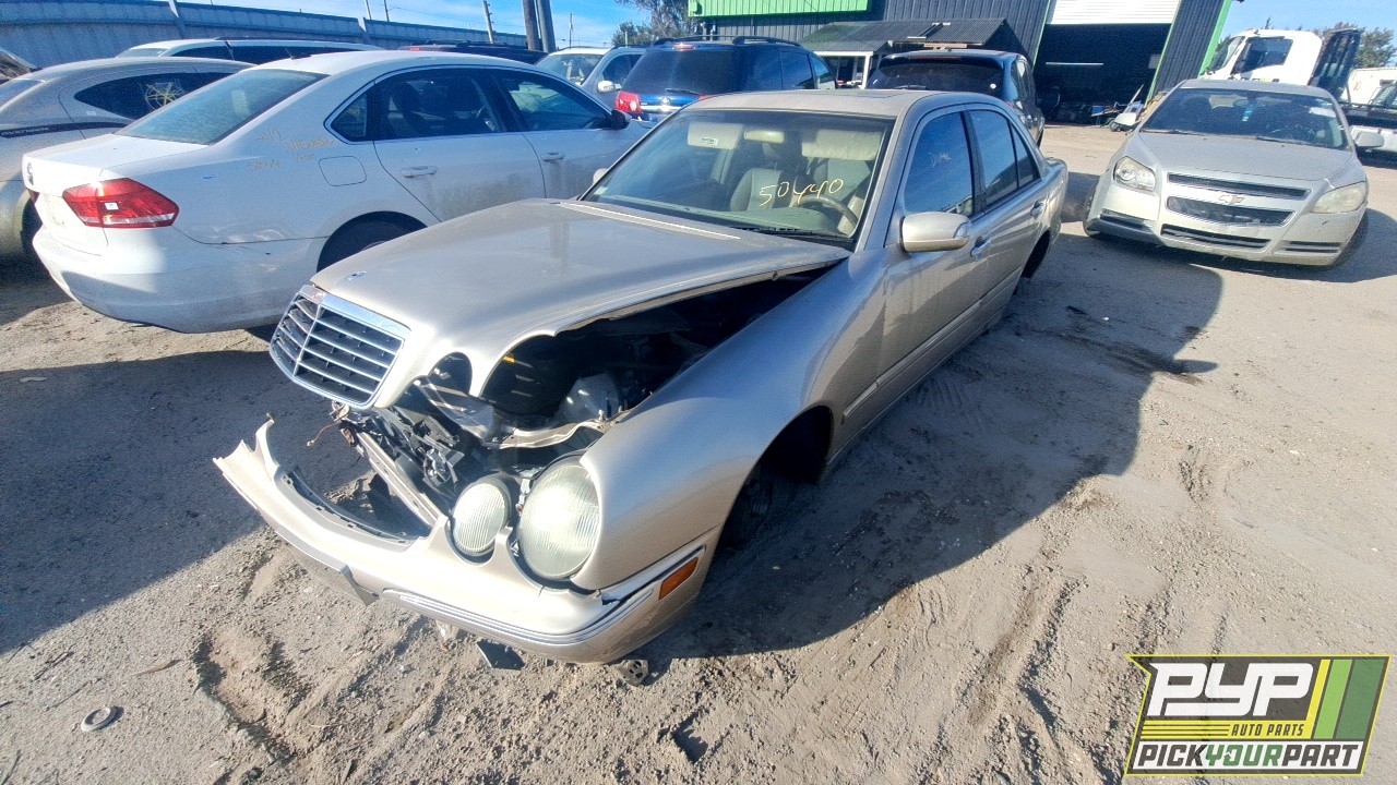 2001 MERCEDES-BENZ E430 partes disponibles