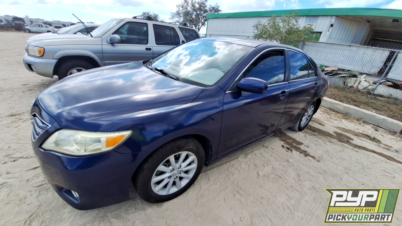 2010 TOYOTA CAMRY partes disponibles