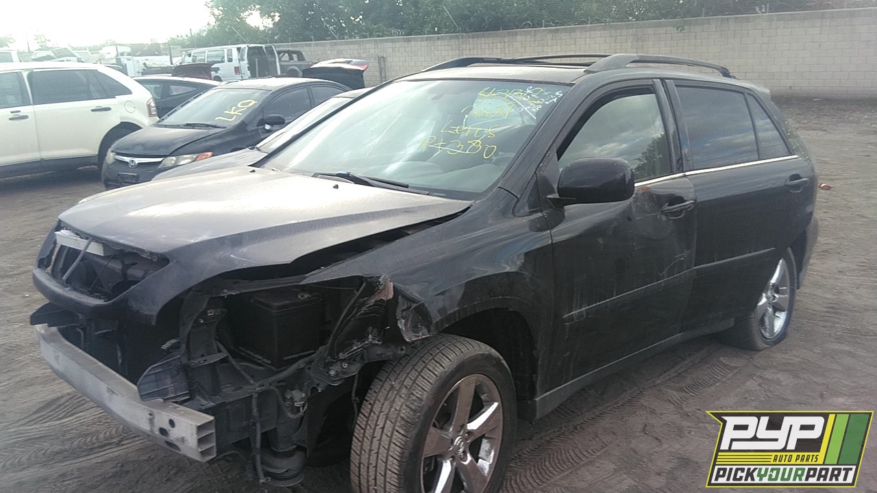 2004 LEXUS RX330 partes disponibles