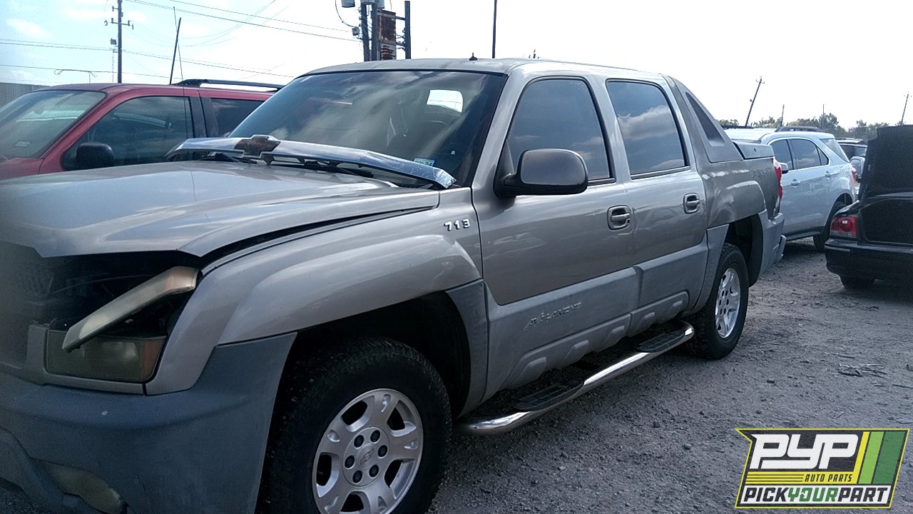 2002 CHEVROLET AVALANCHE 1500 available for parts