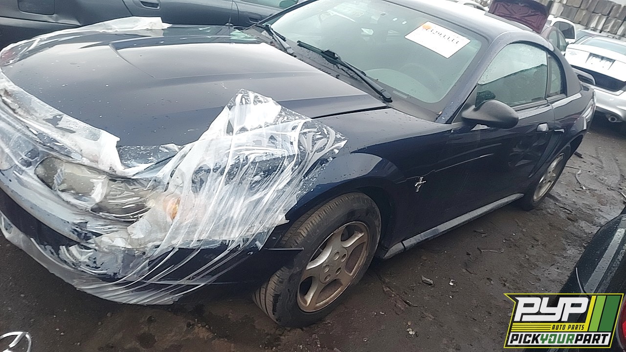 2003 FORD MUSTANG partes disponibles
