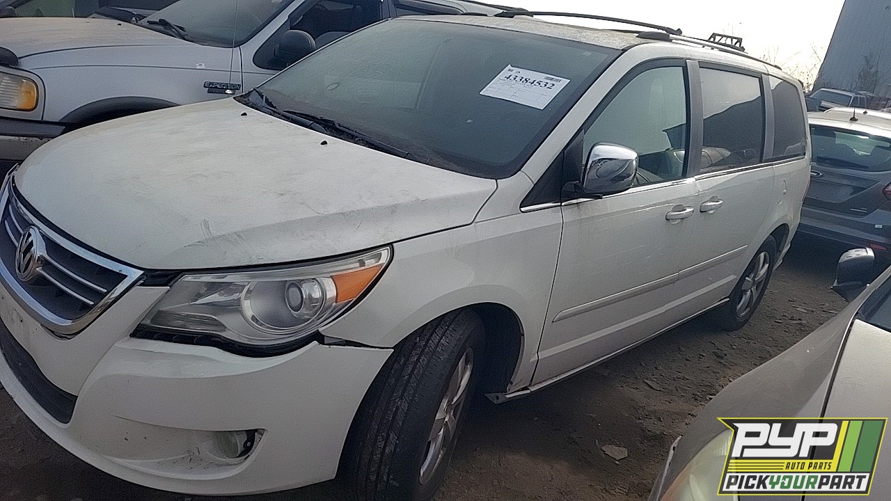 2009 VOLKSWAGEN ROUTAN available for parts
