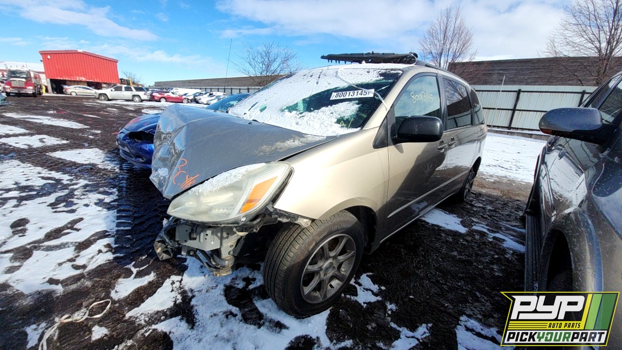 2005 TOYOTA SIENNA available for parts