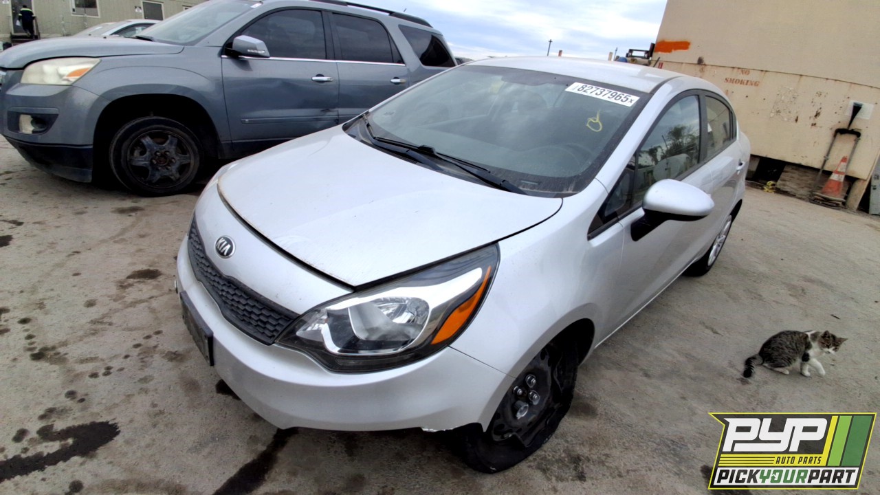 2016 KIA RIO partes disponibles