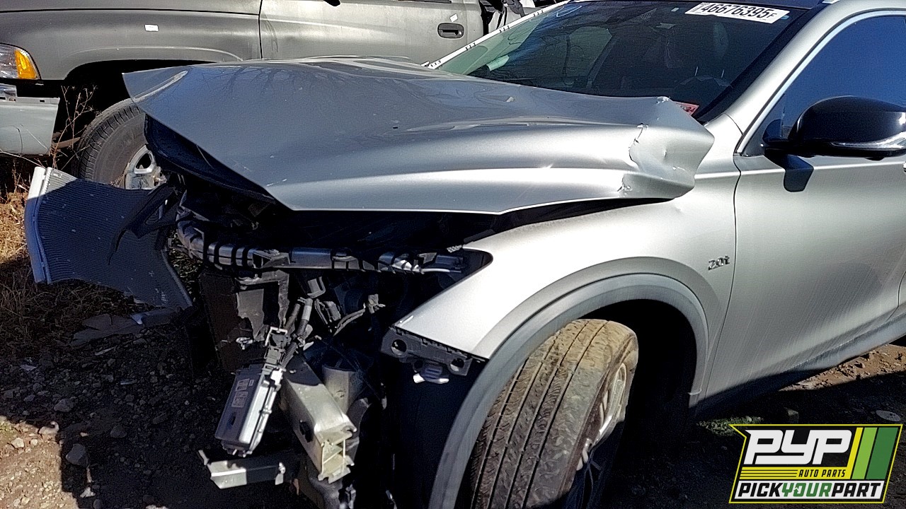 2019 INFINITI QX30 partes disponibles