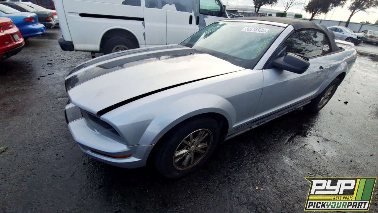 2007 FORD MUSTANG partes disponibles