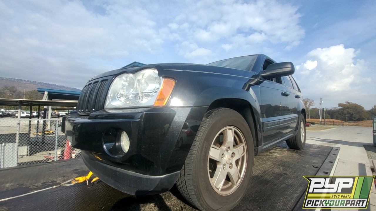 2006 JEEP GRAND CHEROKEE available for parts