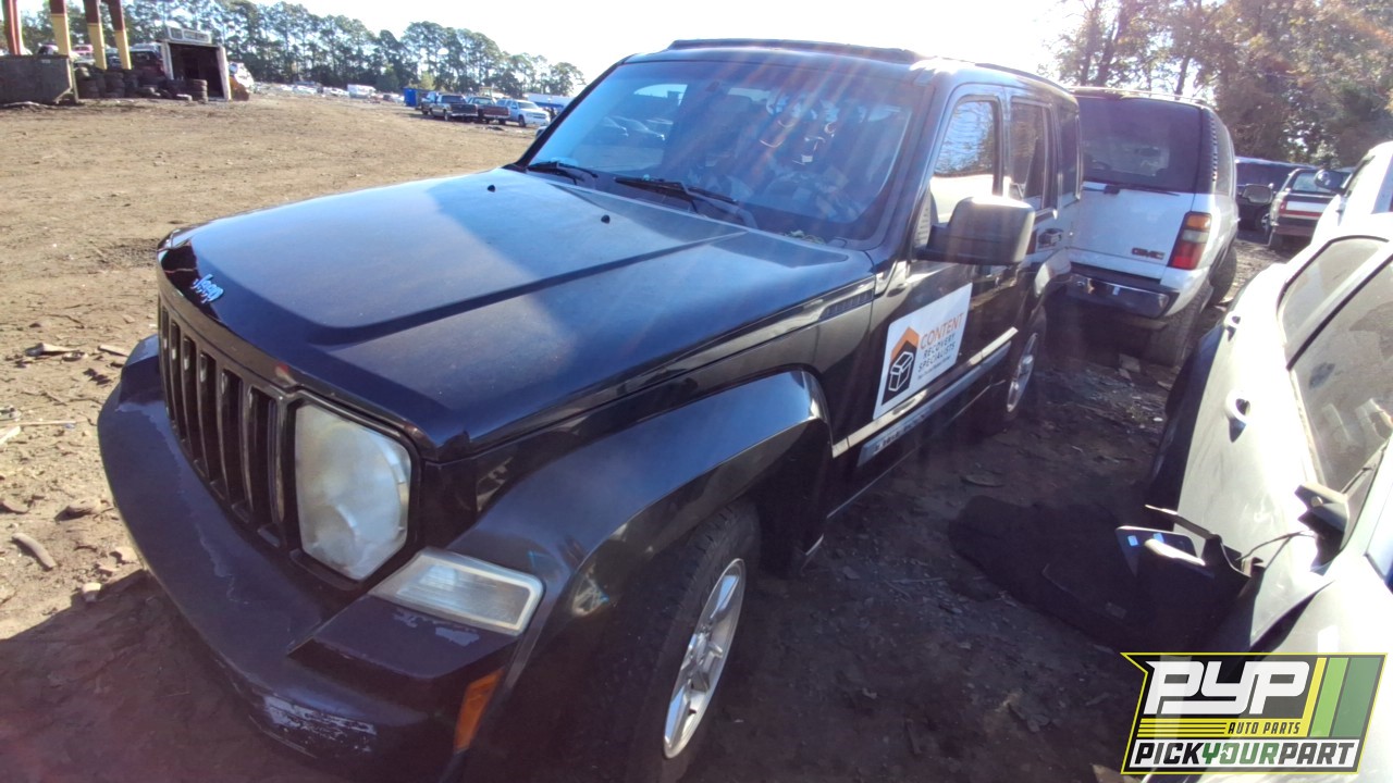 2009 JEEP LIBERTY available for parts