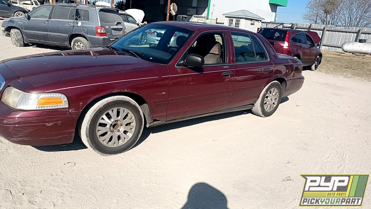 2004 FORD CROWN VICTORIA available for parts
