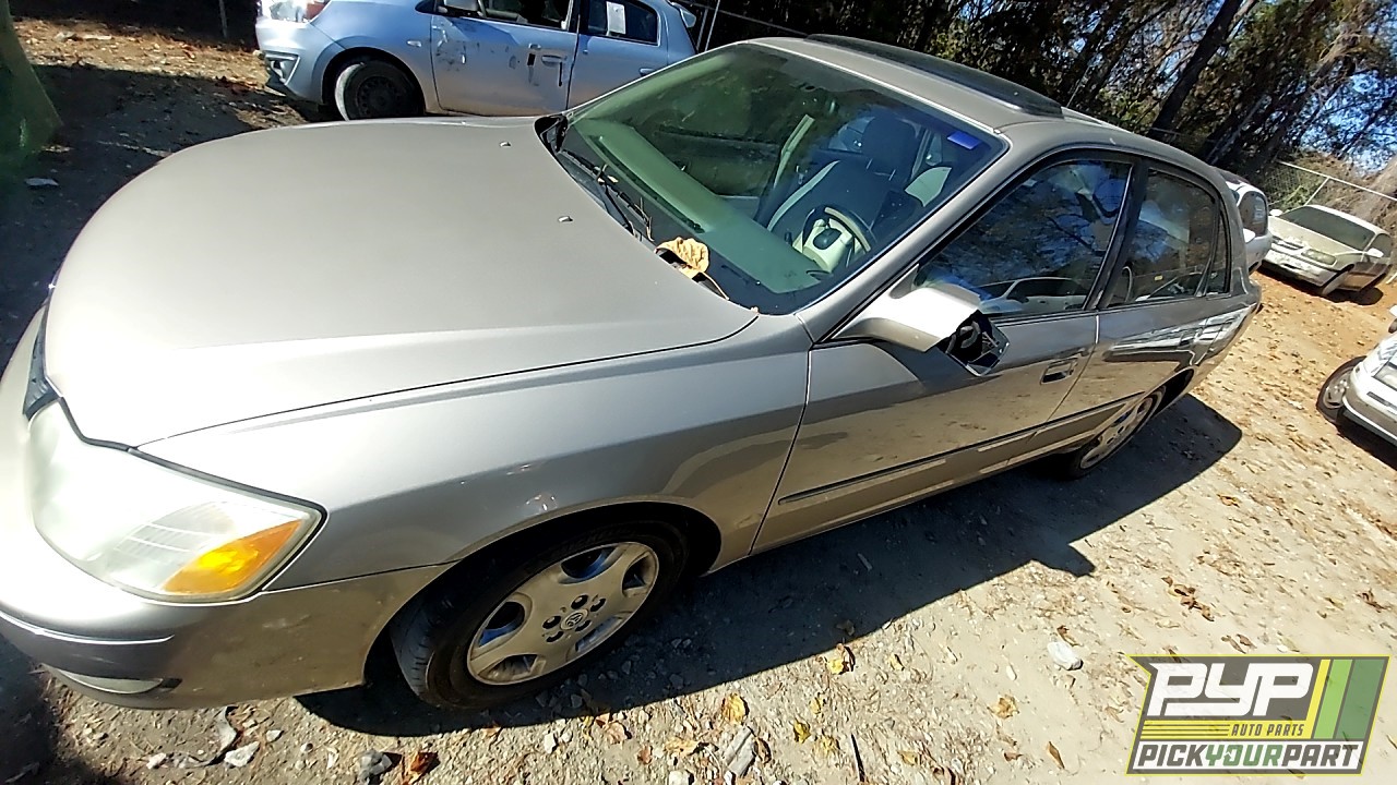 2003 TOYOTA AVALON partes disponibles