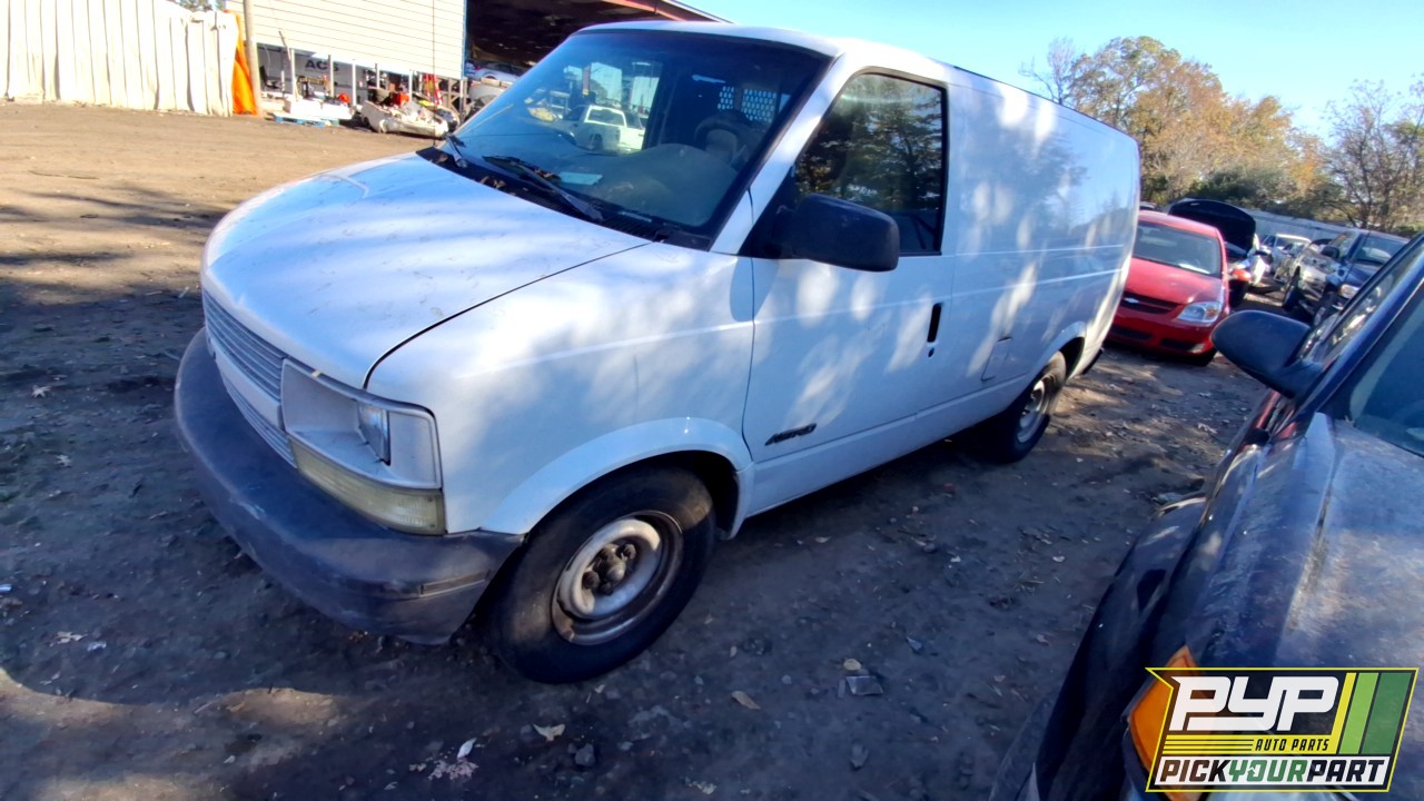 2000 CHEVROLET ASTRO available for parts
