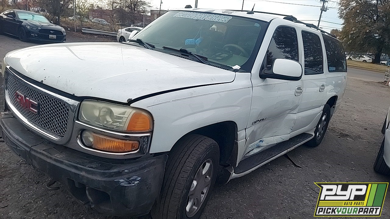 2004 GMC YUKON XL 1500 partes disponibles