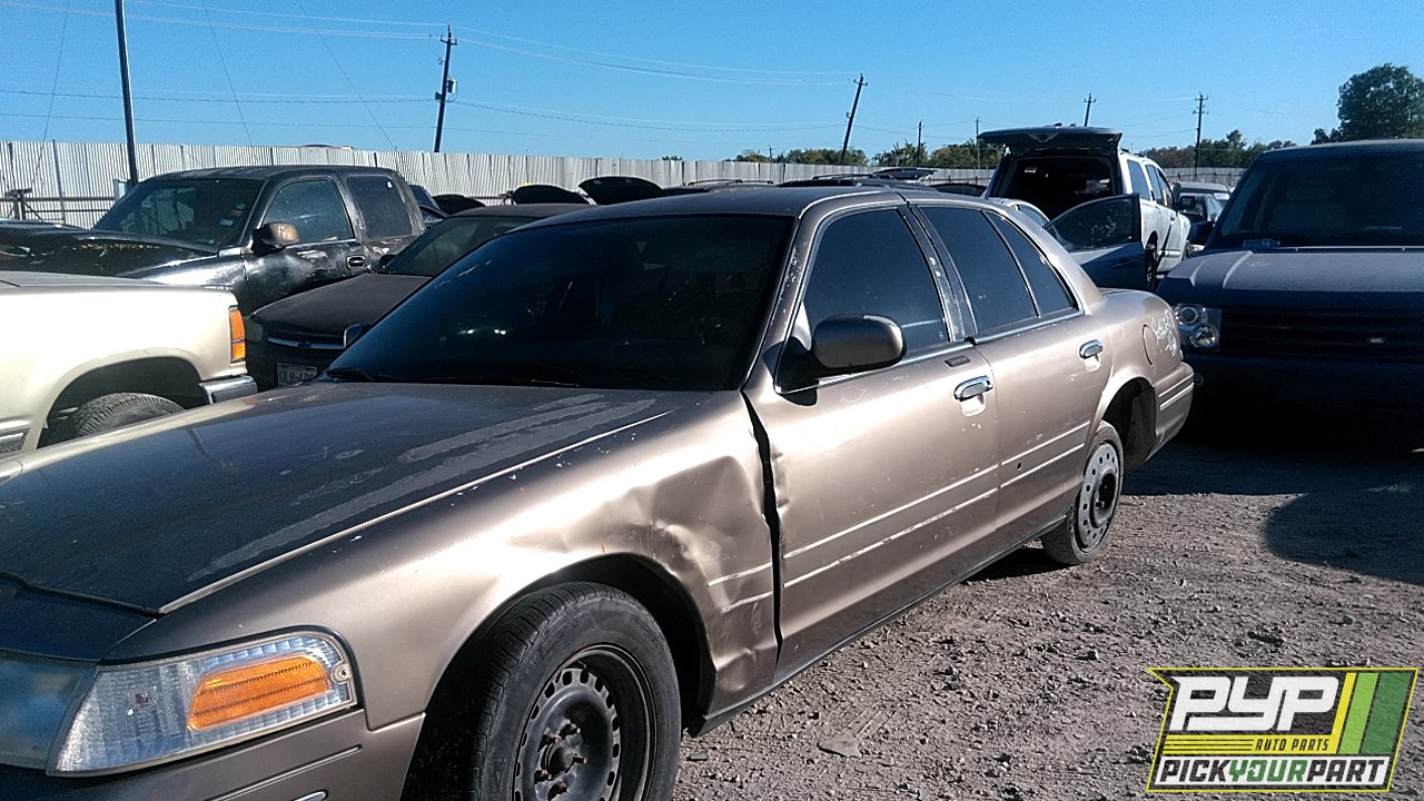 2001 FORD CROWN VICTORIA available for parts