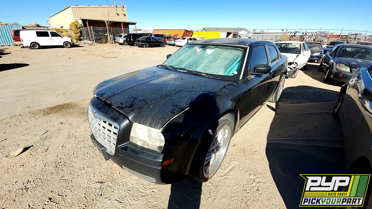 2007 CHRYSLER 300 available for parts