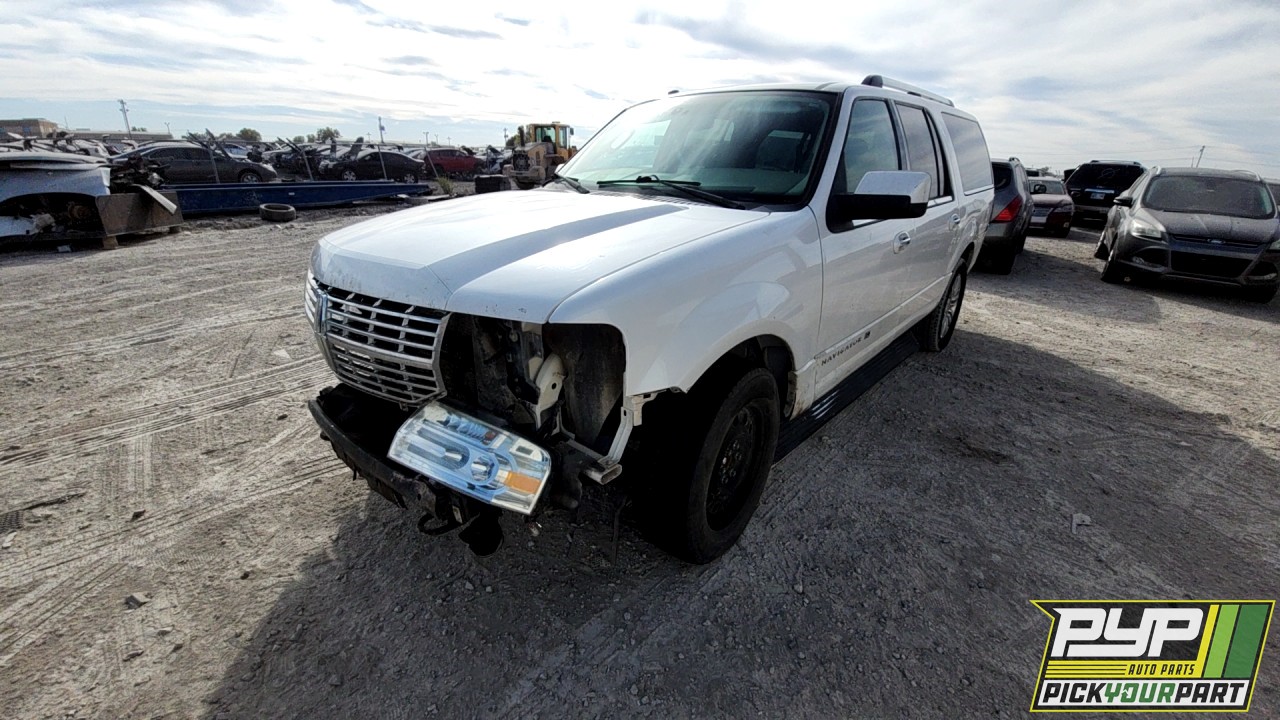 2011 LINCOLN NAVIGATOR partes disponibles