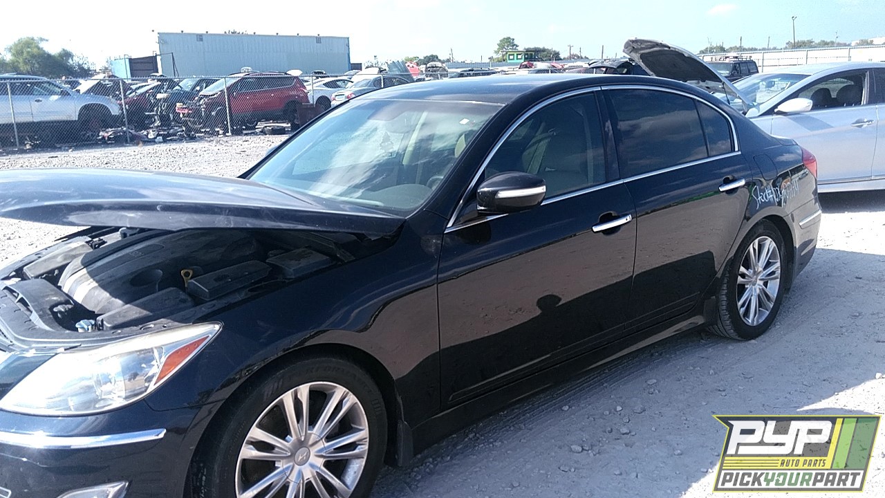 2014 HYUNDAI GENESIS available for parts