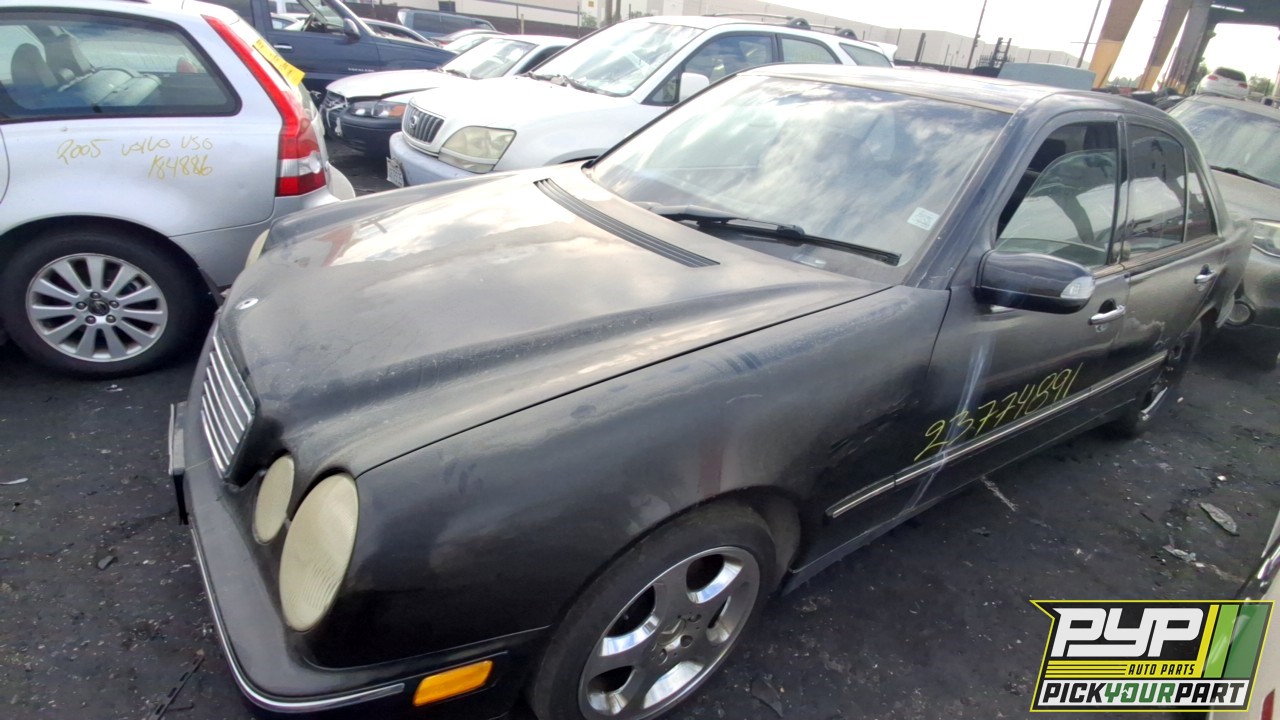 2000 MERCEDES-BENZ E320 available for parts