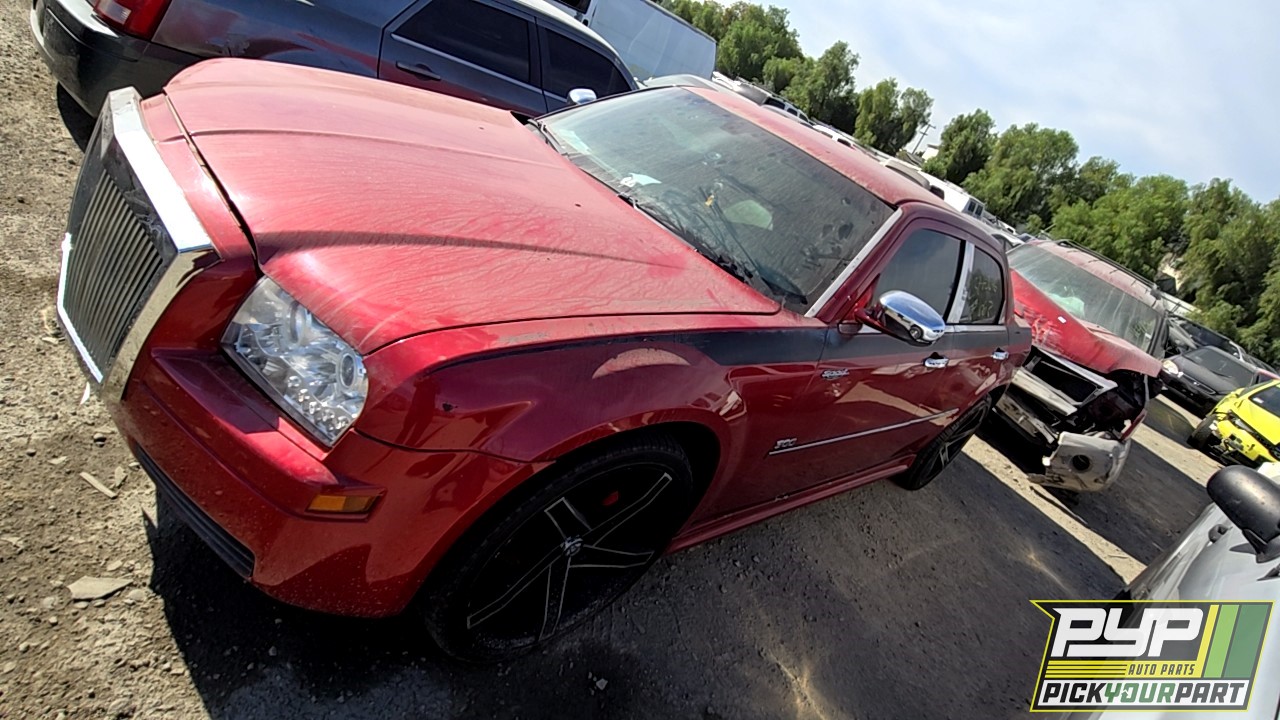 2005 CHRYSLER 300 partes disponibles