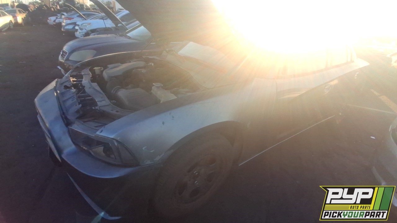 2011 DODGE CHARGER partes disponibles