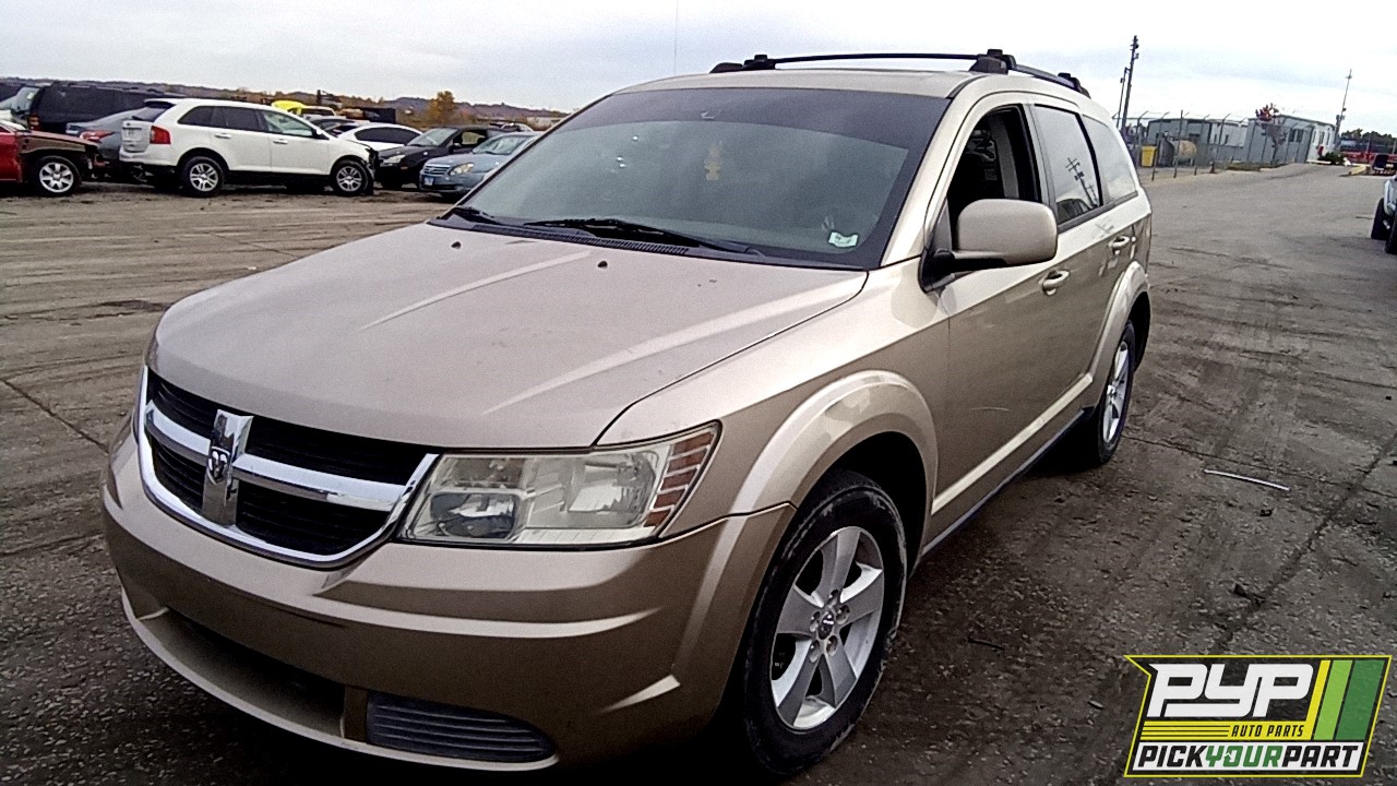 2009 DODGE JOURNEY available for parts