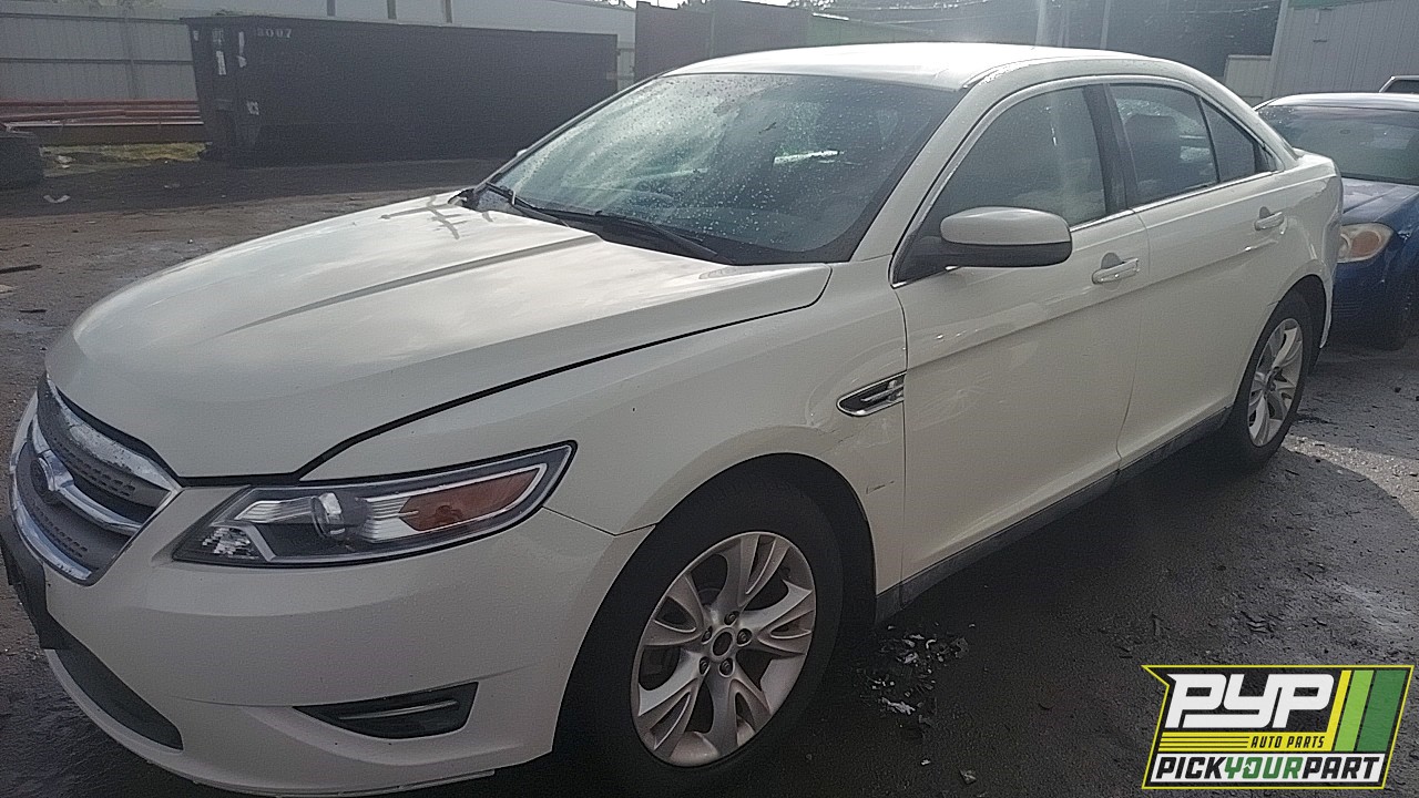 2011 FORD TAURUS partes disponibles