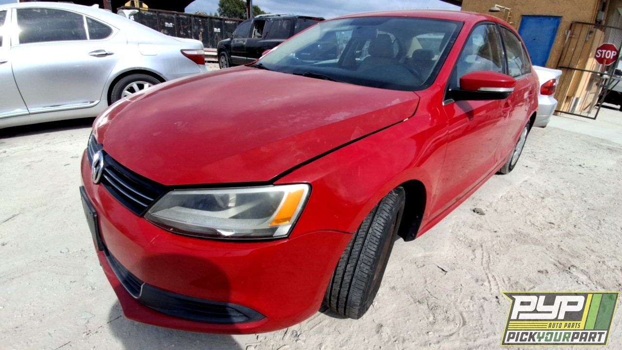 2014 VOLKSWAGEN JETTA partes disponibles