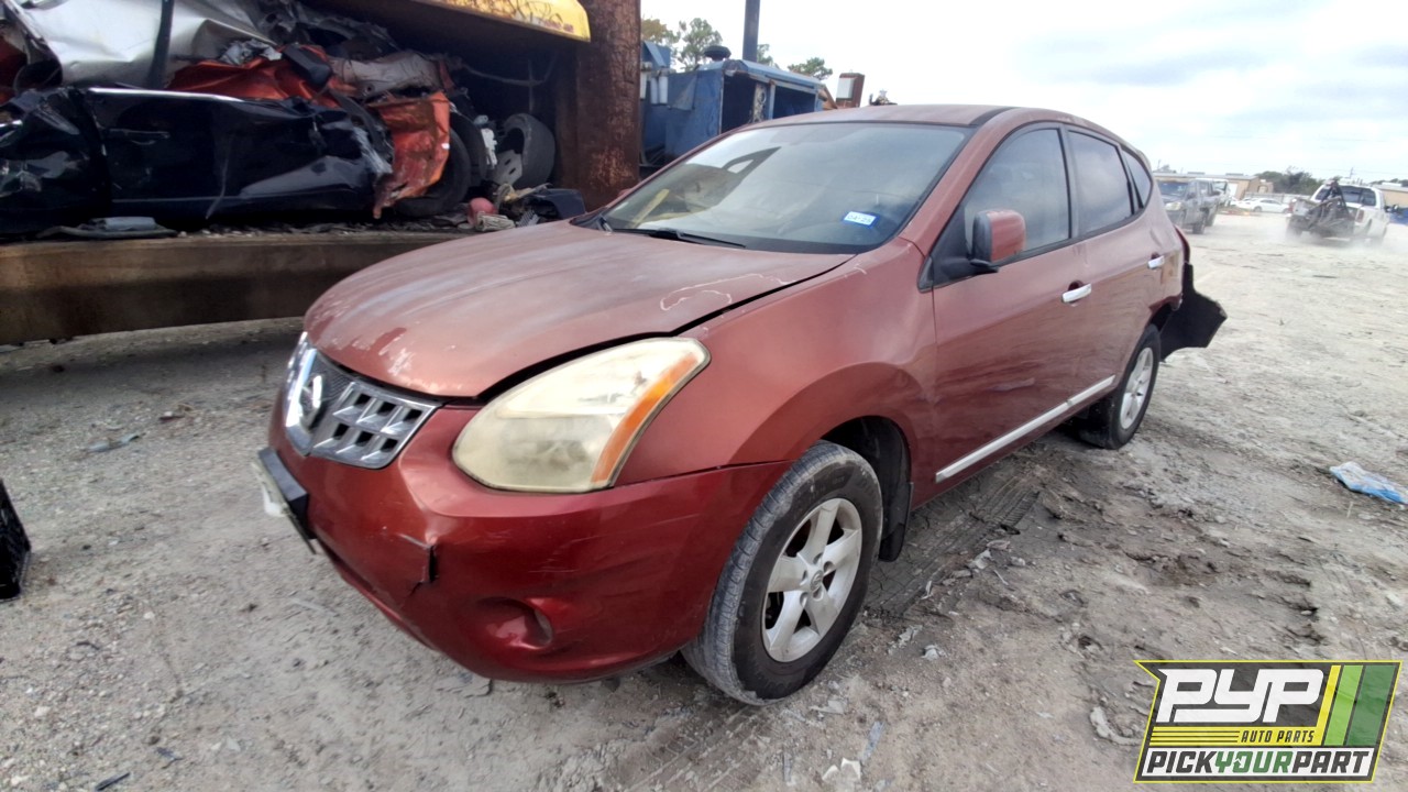 2013 NISSAN ROGUE partes disponibles