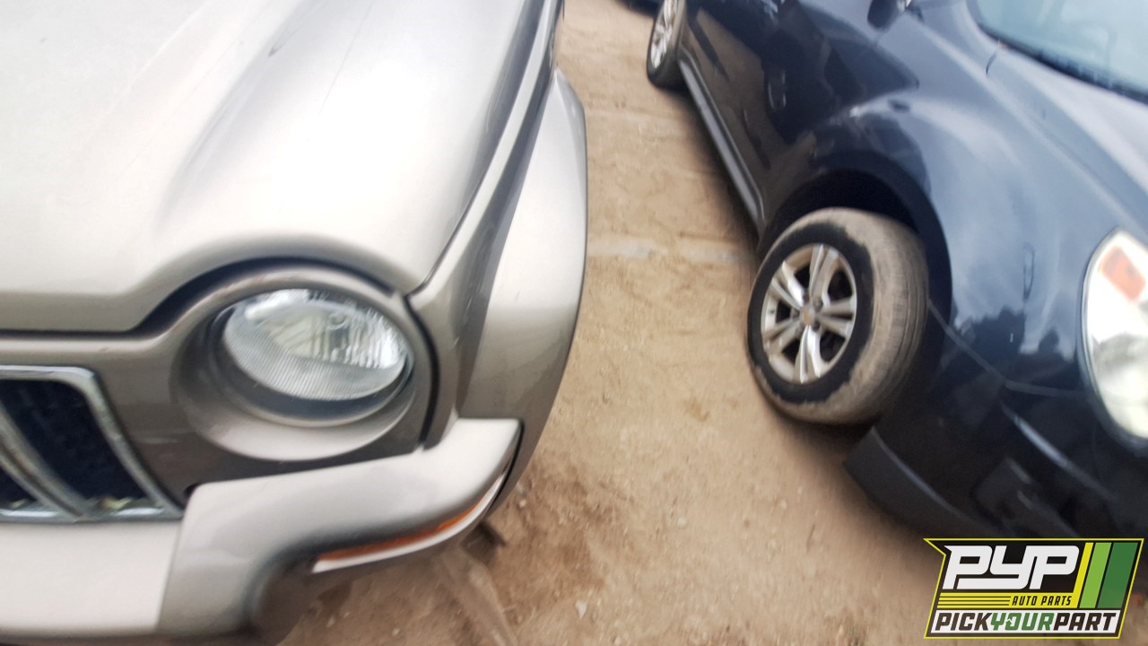 2004 JEEP LIBERTY available for parts