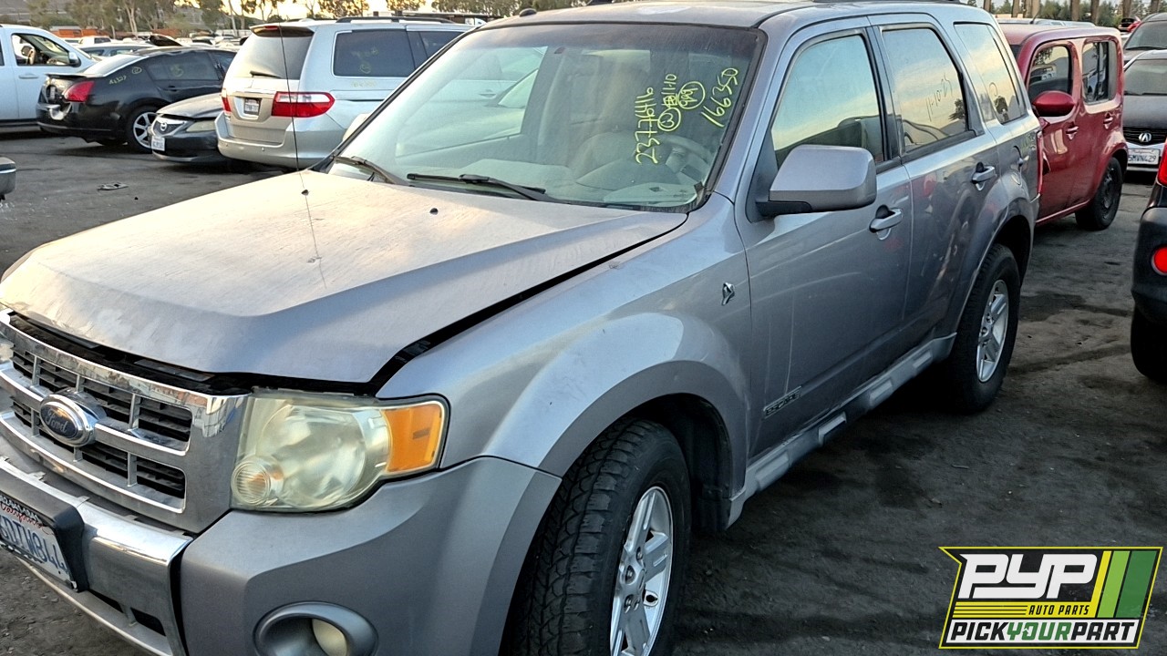 2008 FORD ESCAPE available for parts