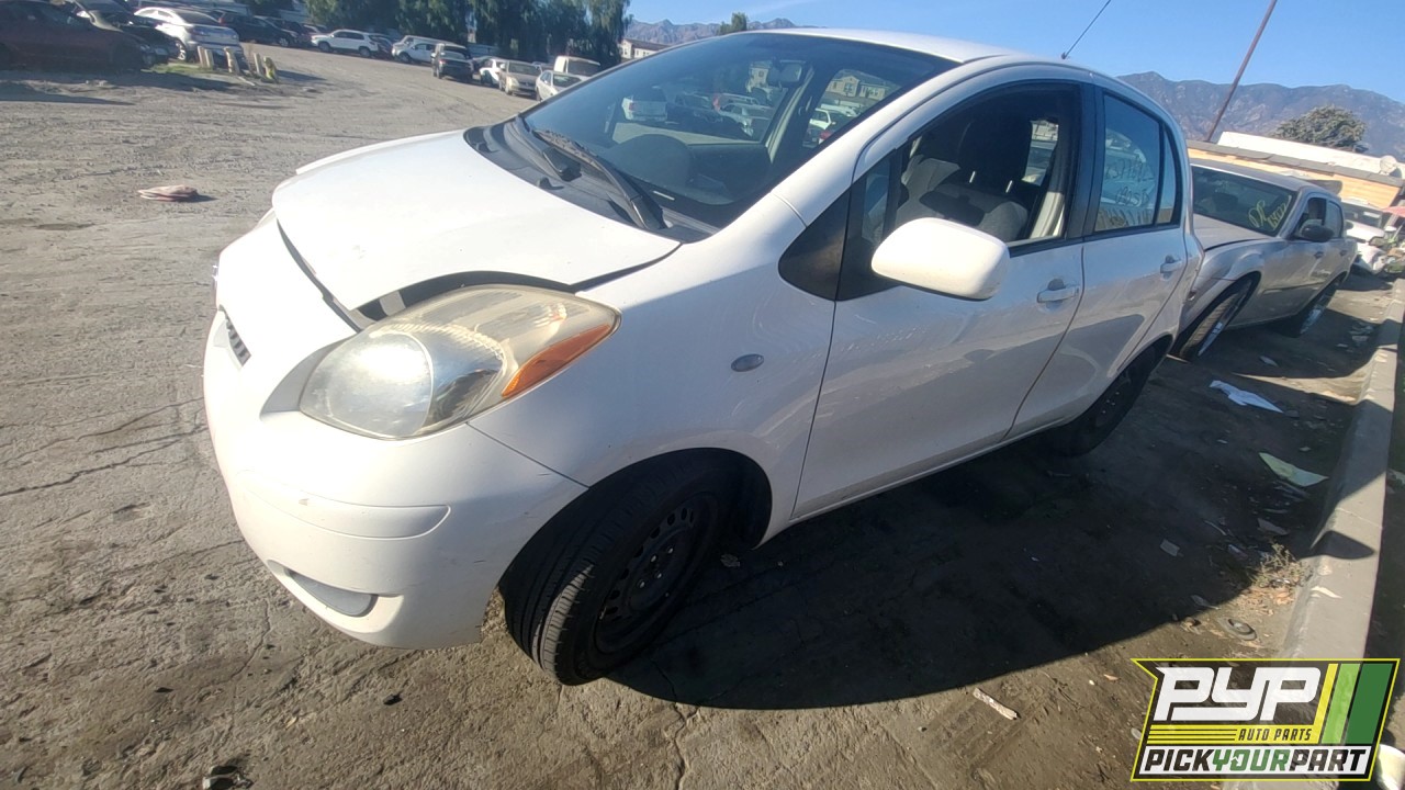 2010 TOYOTA YARIS partes disponibles