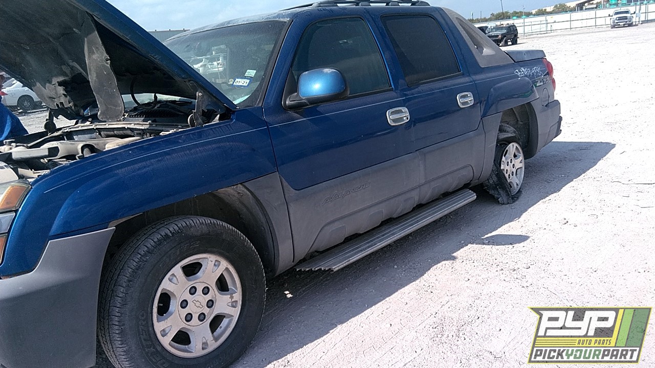 2003 CHEVROLET AVALANCHE 1500 available for parts