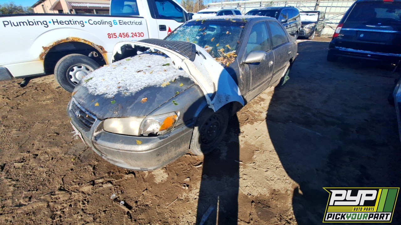 2001 TOYOTA CAMRY available for parts