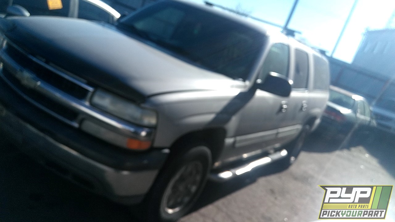 2004 CHEVROLET SUBURBAN 1500 partes disponibles