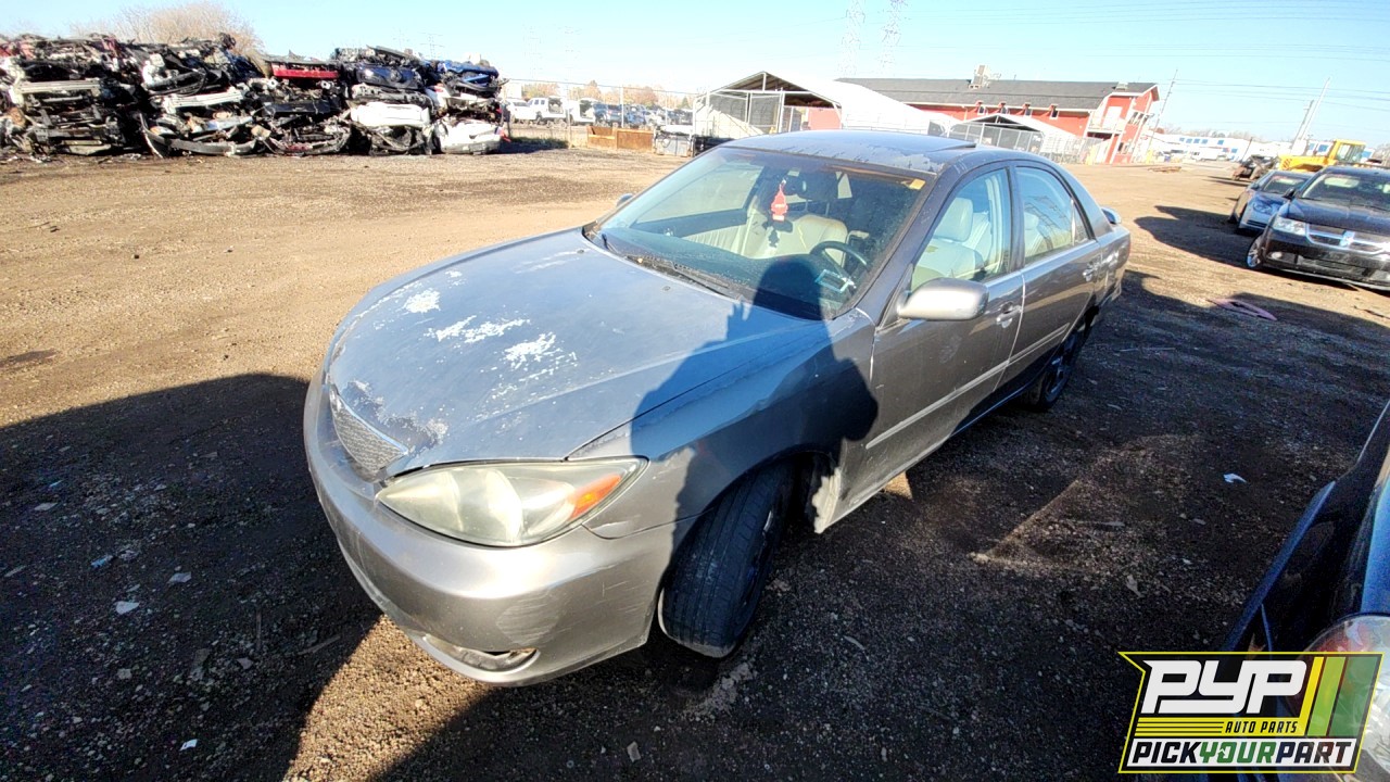 2002 TOYOTA CAMRY partes disponibles