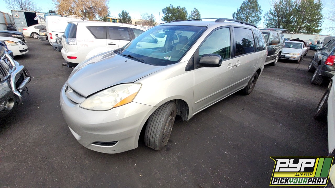 2007 TOYOTA SIENNA partes disponibles