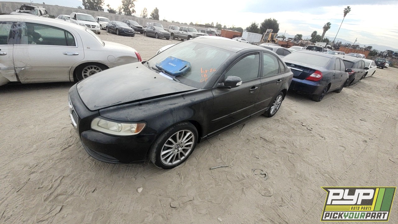 2010 VOLVO S40 partes disponibles