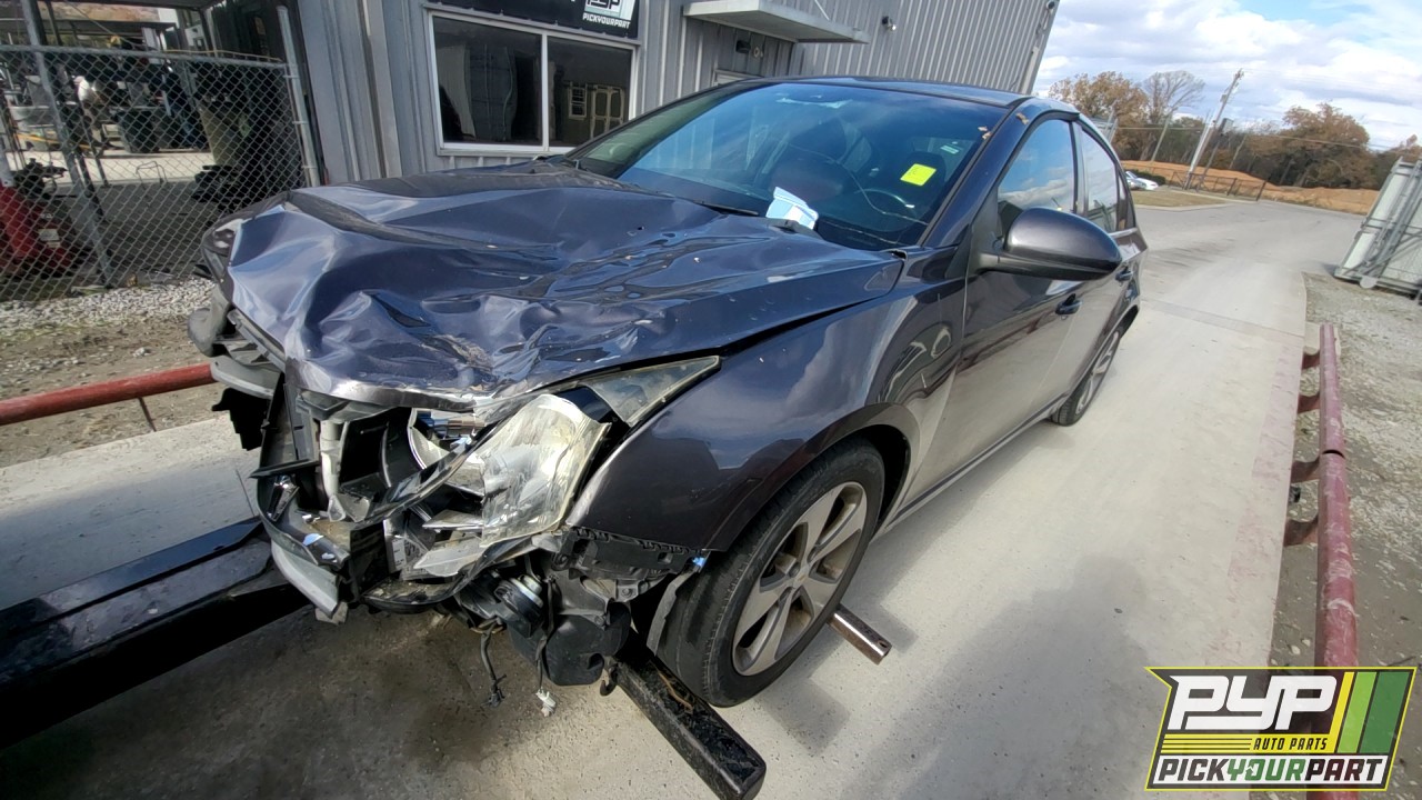 2011 CHEVROLET CRUZE partes disponibles