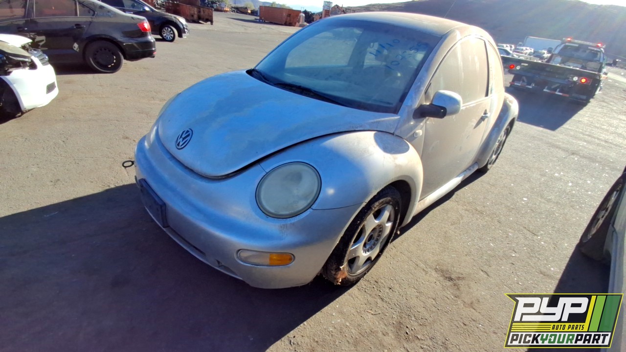 2001 VOLKSWAGEN BEETLE partes disponibles