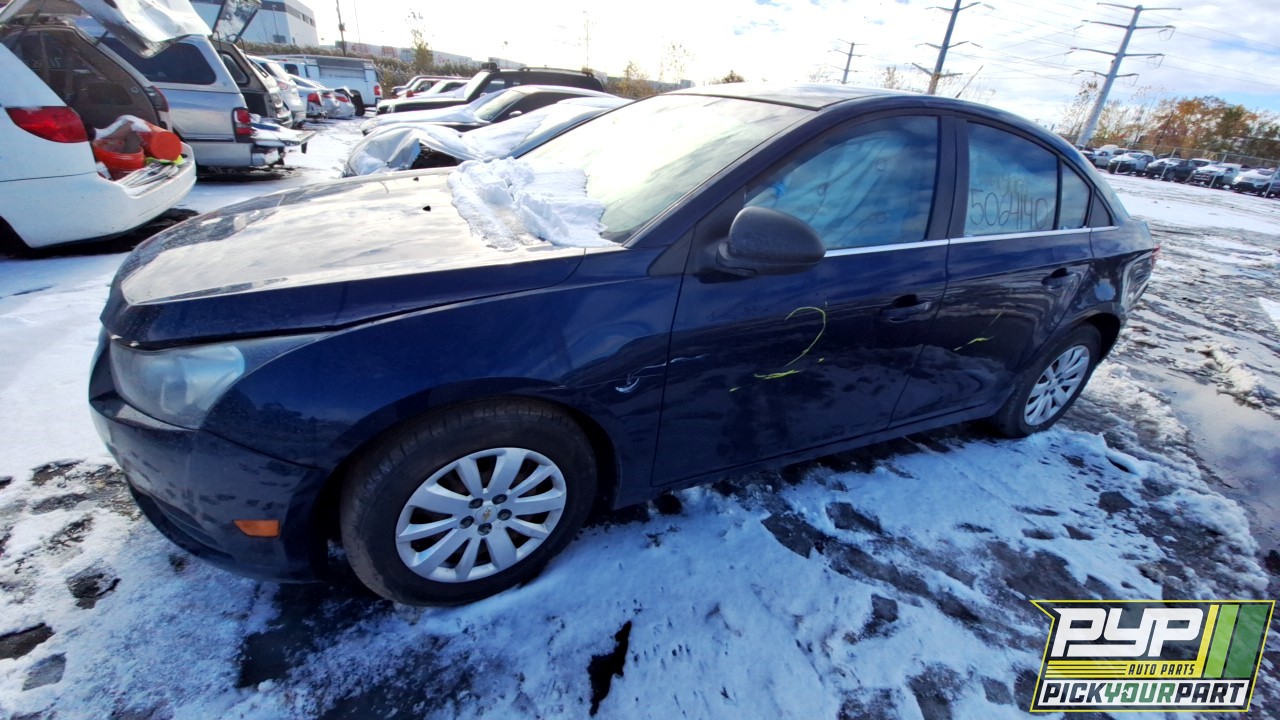 2011 CHEVROLET CRUZE partes disponibles