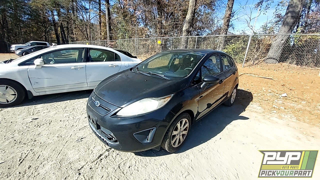 2011 FORD FIESTA partes disponibles