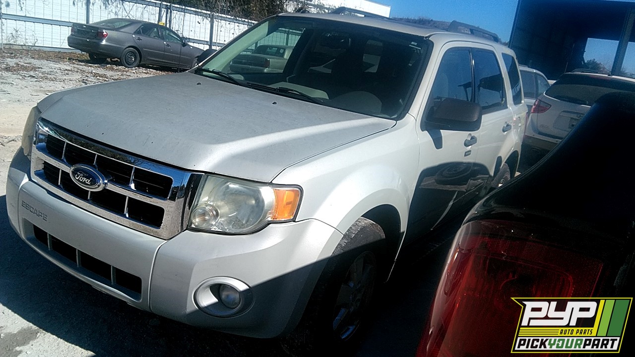 2008 FORD ESCAPE available for parts