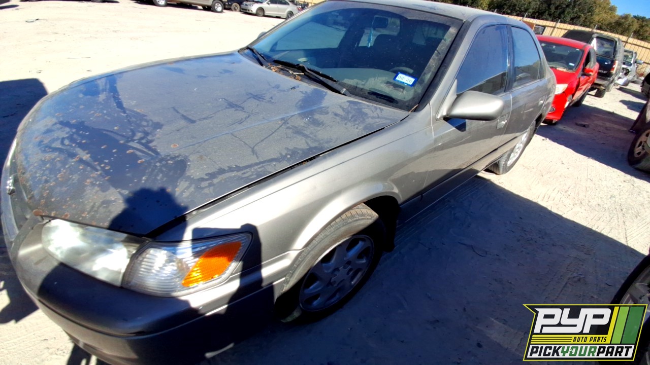2000 TOYOTA CAMRY partes disponibles