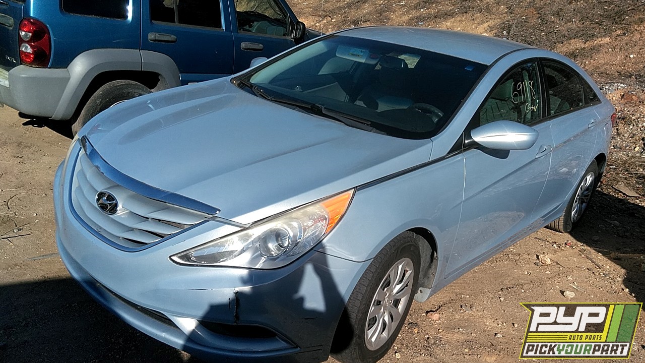 2013 HYUNDAI SONATA available for parts