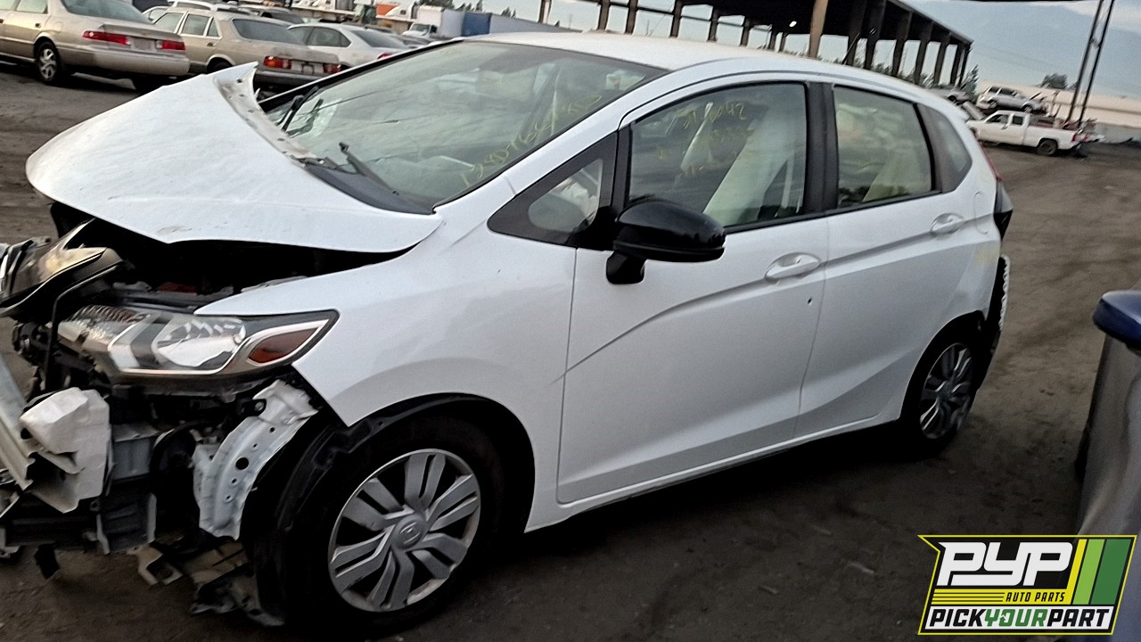 2016 HONDA FIT partes disponibles