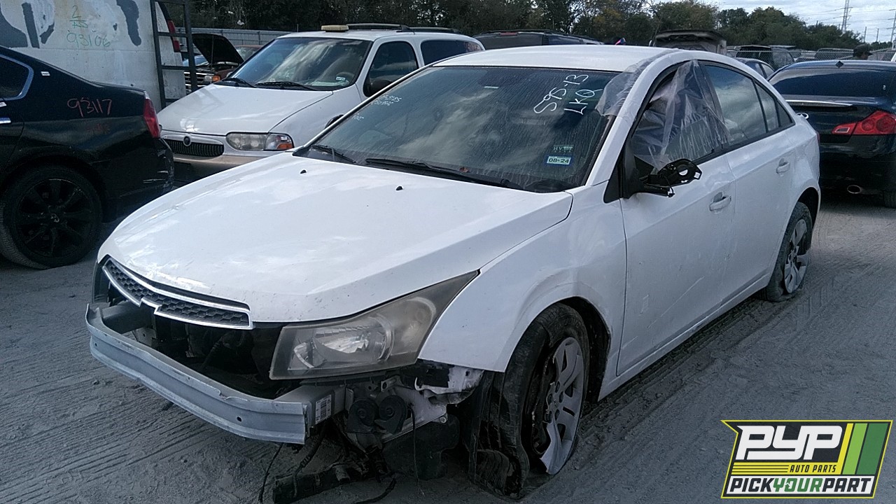 2013 CHEVROLET CRUZE partes disponibles