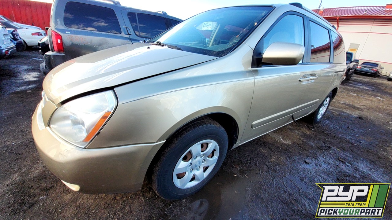 2006 KIA SEDONA available for parts