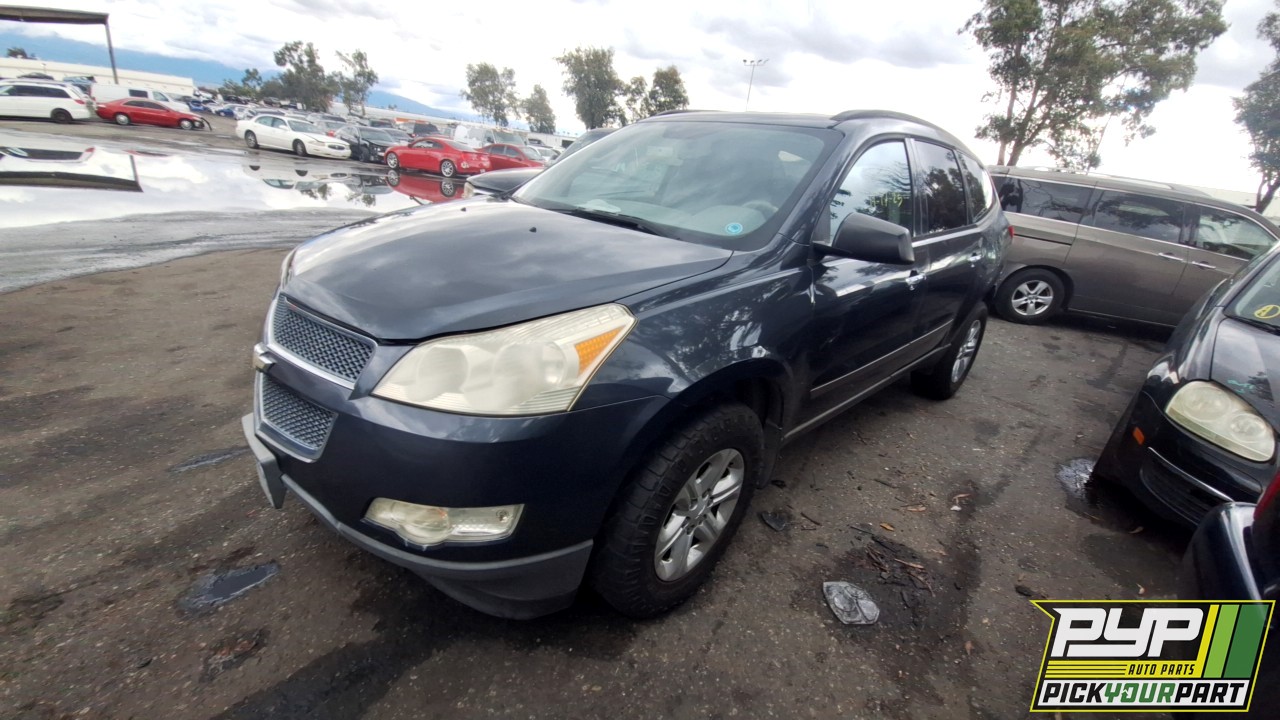 2011 CHEVROLET TRAVERSE partes disponibles