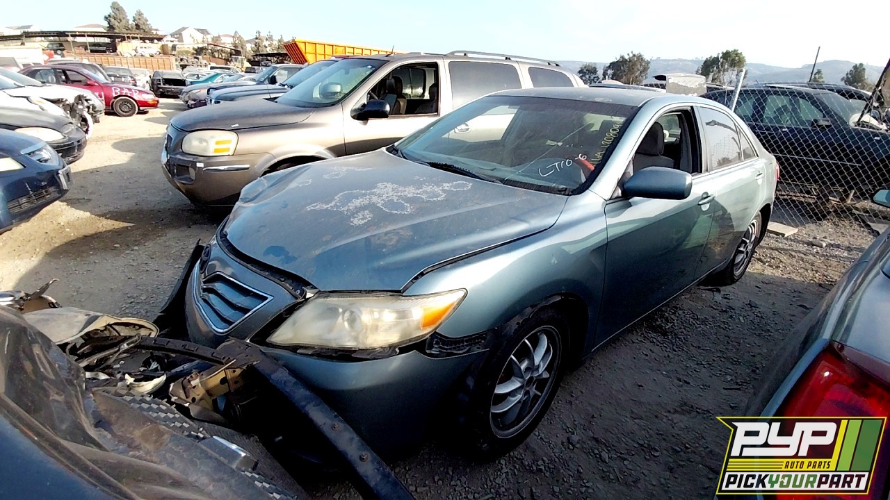 2011 TOYOTA CAMRY partes disponibles