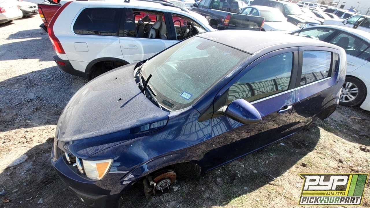 2013 CHEVROLET SONIC partes disponibles